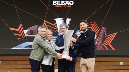 Inauguración de la Fan Zone neutral situada en el Arenal