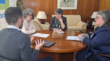 Beatriz Bascoy, alcaldesa de Moeche, se reunión con integrantes de CELRURAL