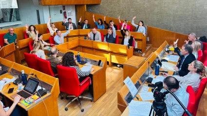 Momento de la votación de los presupuestos municipales de 2025 en el Ayuntamiento de Lorca