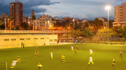 Partido de fútbol en Valencia