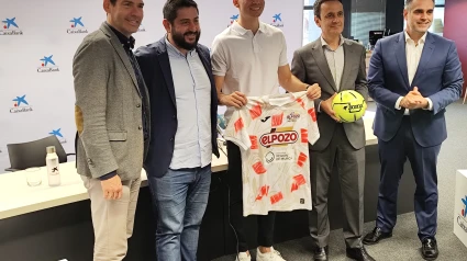 Renovación de Ricardo Mayor