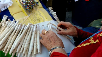 Quintana de Rueda celebra el XVII Encuentro de Encaje de Bolillos