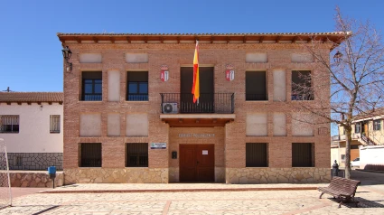 El ayuntamiento de Torre del Burgo