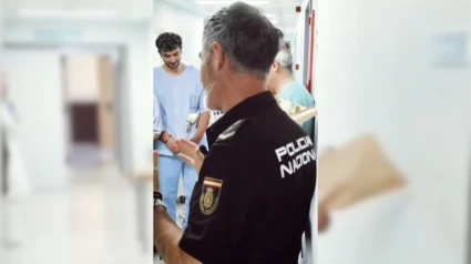 El gesto de un policía de Zaragoza al volver al trabajo tras un tumor cerebral: sorprende a los médicos que le trataron