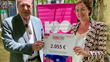 Cadena 100 y Clínica Mondent entregan a Afanías 2.055 € de la Lotería Solidaria
