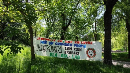 Los jardineros de Vitoria rozan los dos meses de huelga