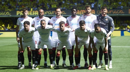 May 25, 2025, Villarreal, Spain: Line up of Sevilla during the LaLiga match between Villarreal CF and Sevilla FC at La Cerámica on May 25, 2025 in Villarreal, Spain. (Credit Image: © Maria Jose Segovia/DeFodi via ZUMA Press)