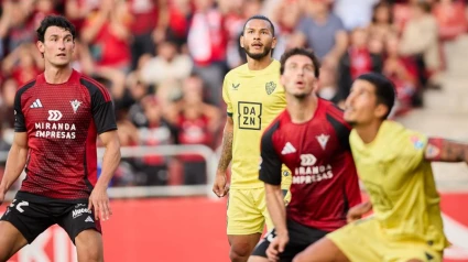 El Almería tuvo cabeza y se la jugará en casa (0-0)