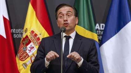 El ministro de Asuntos Exteriores, Unión Europea y Cooperación, José Manuel Albares, realiza declaraciones a los medios con motivo de la reunión que los ministros de Exteriores de países árabes y europeos mantienen este domingo en Madrid en el contexto del llamado Grupo de Madrid