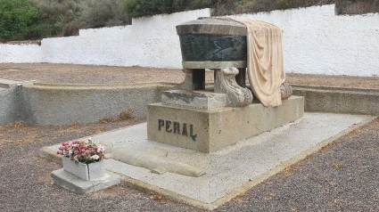 Mausoleo de Isaac Peral