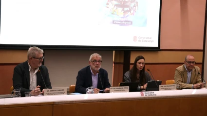Salut presenta los datos del tabaquismo en Cataluña, y advierte de los nuevos usos nocivos de consumir nicotina