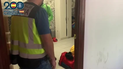 Desalojo de un hostal ilegal en la urbanización Parque Roma