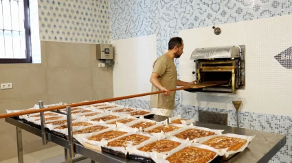 Panadería que reabre después de 7 meses