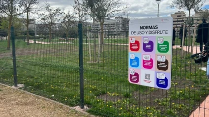 Pasea con su perro por un parque de Logroño y no puede creer lo que hacen unos adolescentes: "Incorregibles"