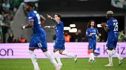 Enzo Fernández celebra el 1-1 del Chelsea contra el Betis