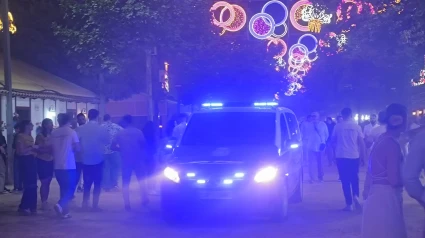 Patrulla de la Policía Nacional en la Feria de Córdoba