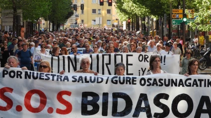 Manifestación convocada por Osasun Bidasoa
