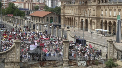 Protesta en Zamora por los recortes en los trenes AVE de la línea Galicia-Madrid