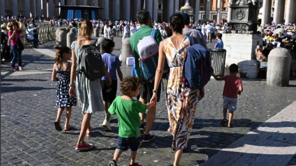 “Del seno de las familias nace el futuro de los pueblos"