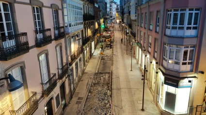 Las obras en la Rúa do Teatro avanzan a buen ritmo, con la previsión de que estén finalizadas en menos de quince días