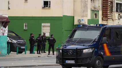 La Policía Nacional actuando en la zona de las Tres Mil Viviendas de Sevilla