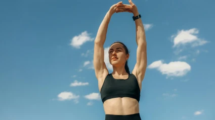 Precauciones esenciales para practicar deporte en verano y evitar golpes de calor