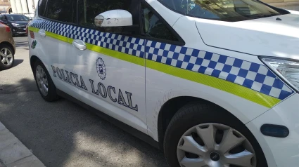 La denuncia de un vecino por la música de una fiesta en un chalé de Málaga acaba con tres detenidos y seis policías heridos: "Chulescos y provocativos"