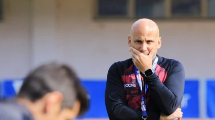 Javi Rozada con el Real Avilés