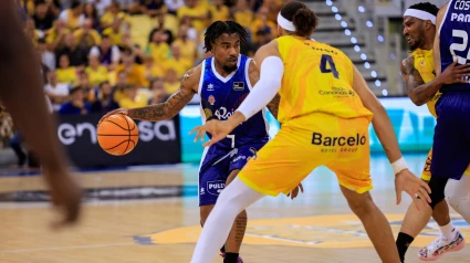 Chris Jones penetra ante la defensa del Dreamland Gran Canaria