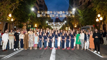 El corazón de Alicante ya brilla: casi 700.000 luces LED anuncian el inicio de las Hogueras 2025