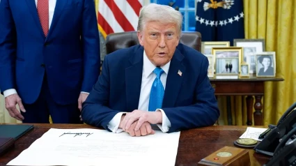 Trump en su despacho