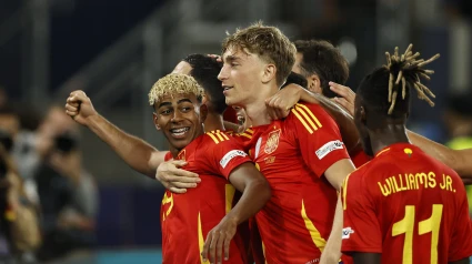 Lamine Yamal celebra el 5-1 de España contra Francia