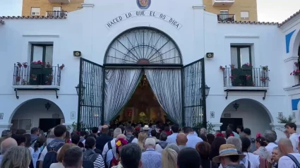 Salida de la Hermandad de Huelva