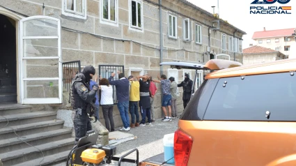 La operación policial concluye con la detención de 15 personas