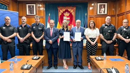 Firma del convenio entre las policías locales de El Escorial y San Lorenzo de El Escorial