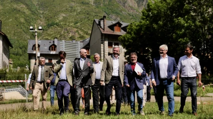 Foto de familia de la presentación del proyecto.