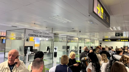 07112024-control-de-pasaportes-en-TFS