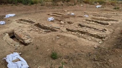 Hallan 60 enterramientos romanos en unas obras de Villafranca de los Barros