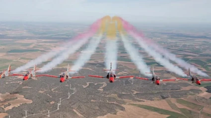 La patrulla Águila surcando los cielos