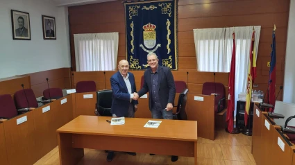El alcalde, José María Moreno, y el nuevo edil de Seguridad Ciudadana, Rafael Martínez