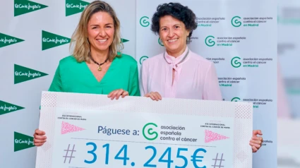 María Laviña, responsable de Sostenibilidad Económica de la AECC, y Ester Uriol, directora de Comunicación de El Corte Inglés