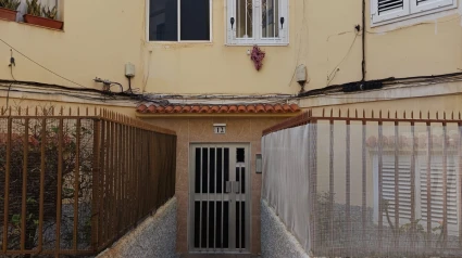 Bloque sin ascensor de Las Rehoyas