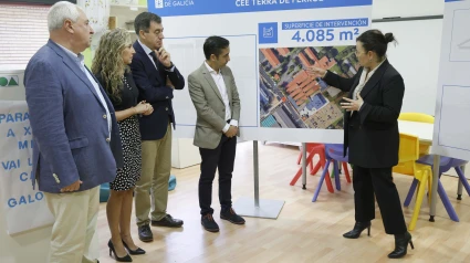 Durante la estancia en el centro se les informó del proyecto de la nueva cubierta