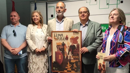 Presentación de la Fiesta de la Luna al Fuego de Zafra en la Consejeria de Cultura, Turismo, Jóvenes y Deporte