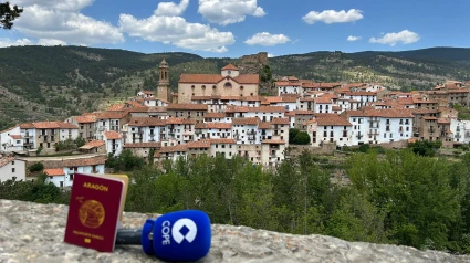 Panorámica de Linares de Mora.