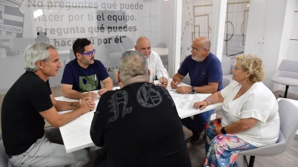 Belmonte recibe a la nueva federación de peñas del FC Cartagena