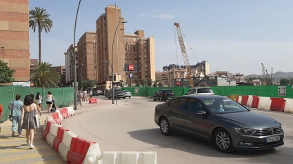 Estrechamientos de tráfico en la alameda de Cervantes por las obras del AVE