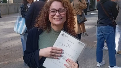 Alba Requeijo es una joven médica de 24 años que está haciendo el MIR en el CHUF