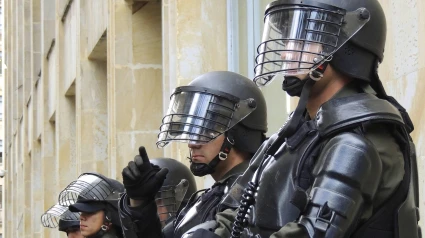 Policia