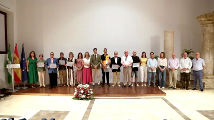 Durante el encuentro, han recibido una distinción usuarios que han donado en 100, 75, 60 y 50 ocasiones a lo largo de su vida